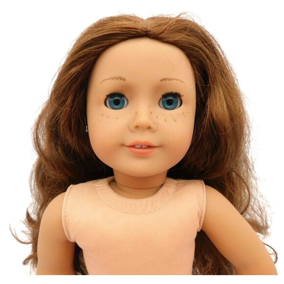 American Girl GOTY Saige 18" Doll with Meet Dress and Book 2013 Retired - Picture 2 of 16